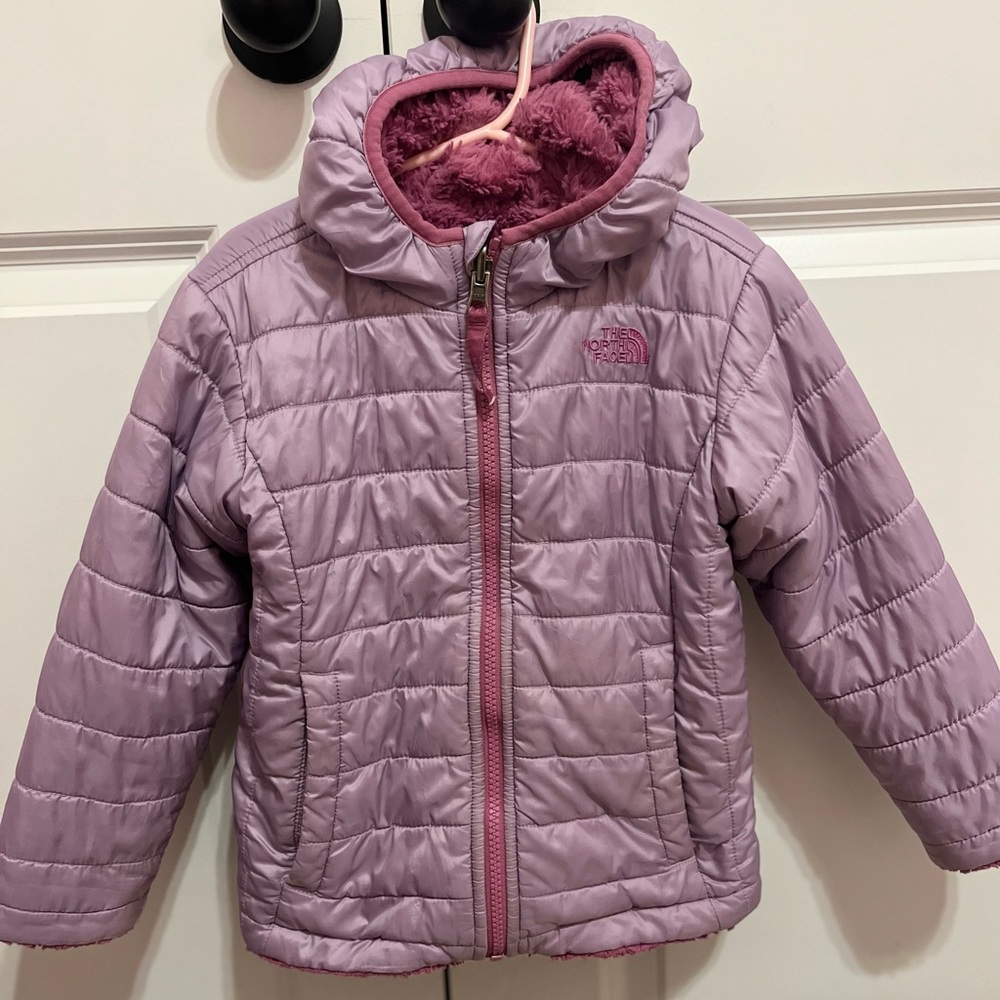 Girls North Face Reversible Jacket size 5T.